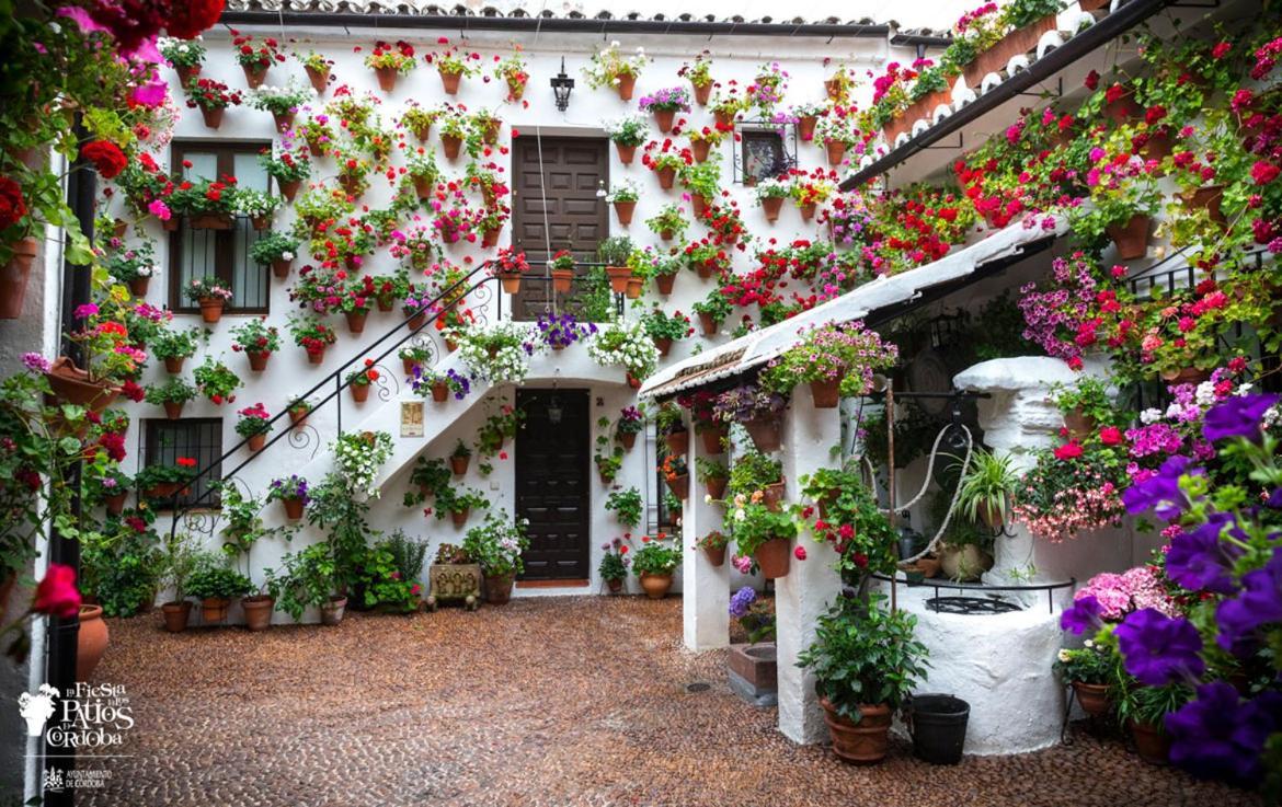 Puerta A La Mezquita Apartment Cordoba Exterior photo